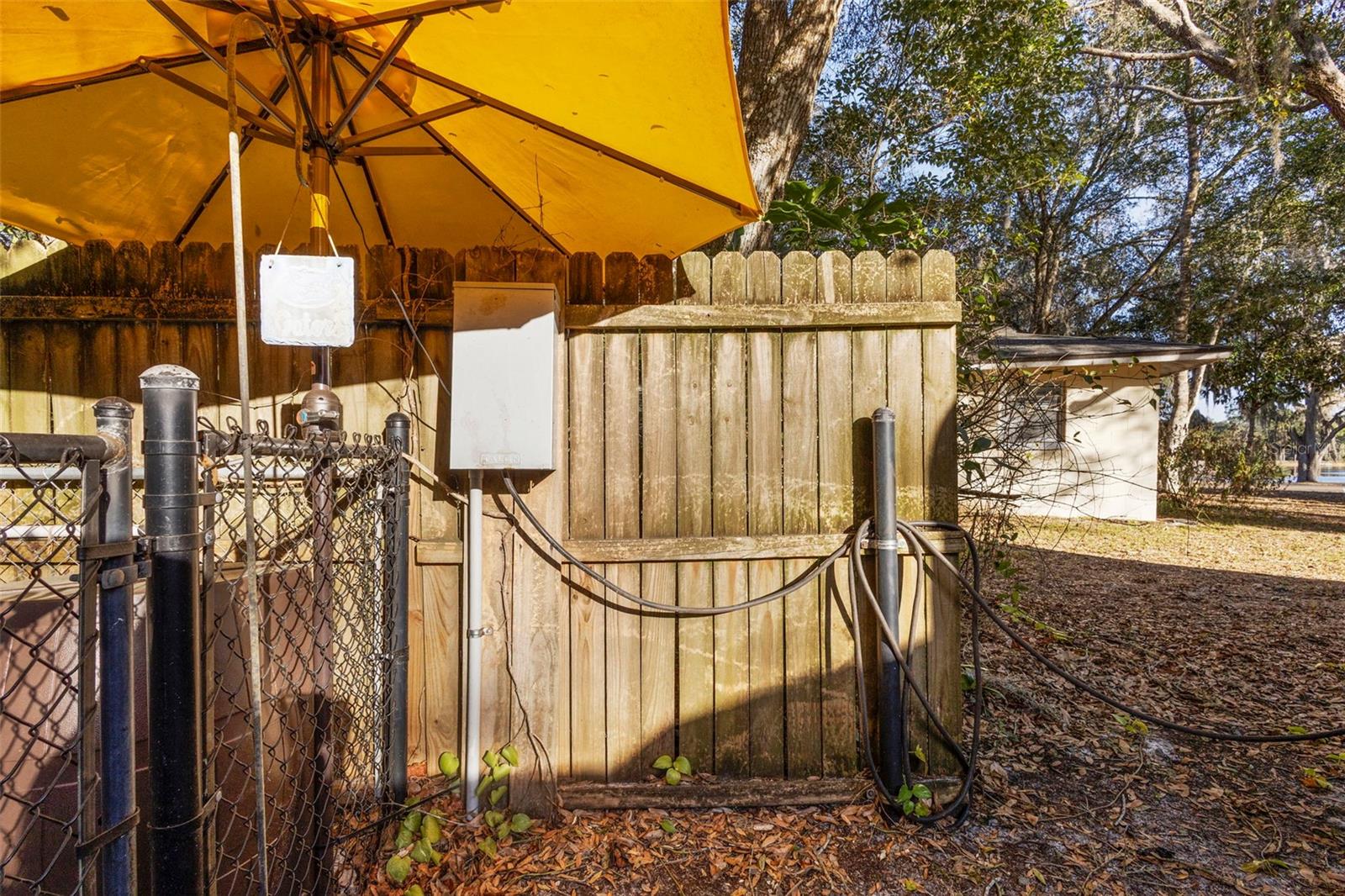 Image 24 of 30 For 2239 Holly Lane