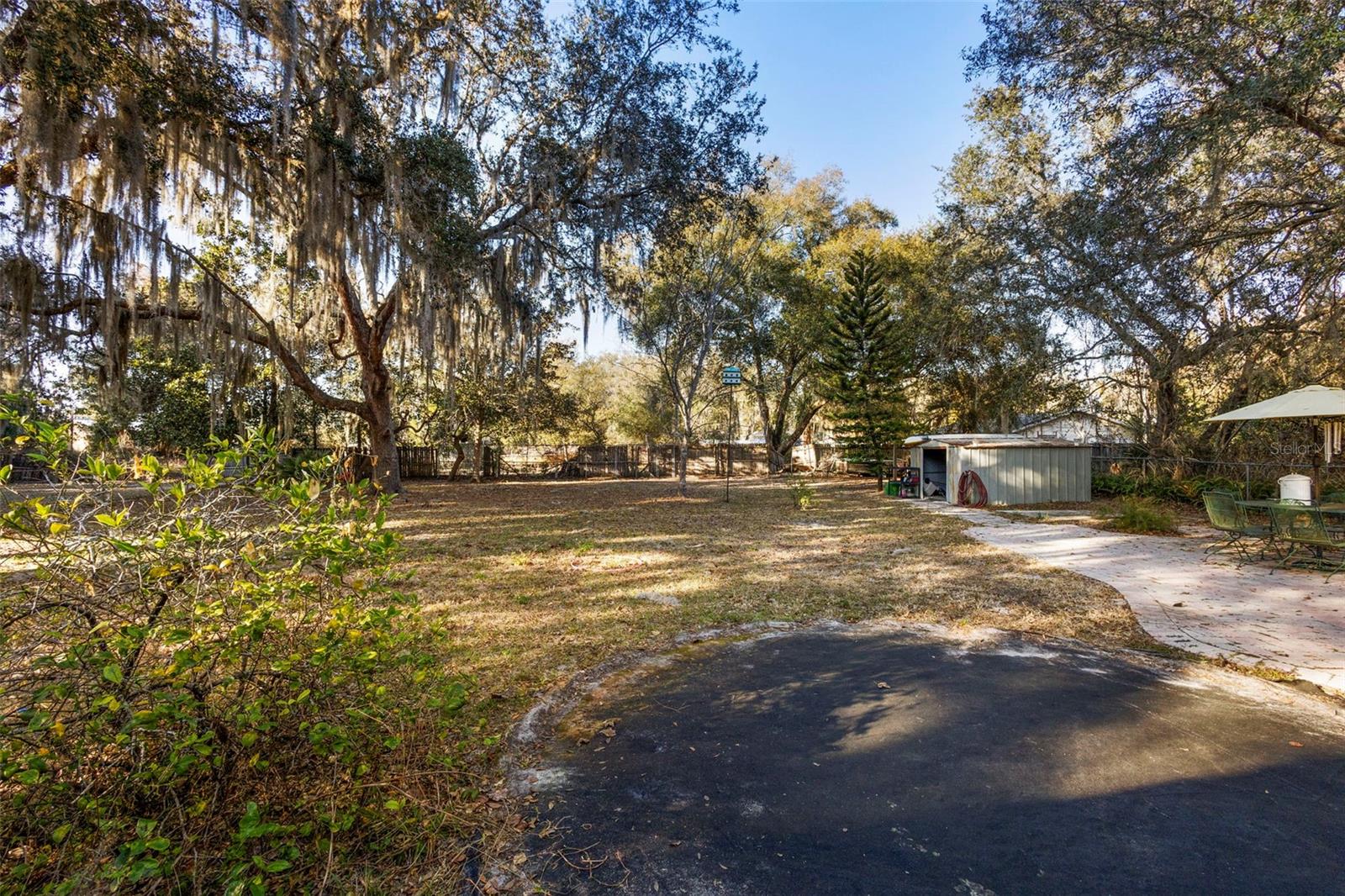 Image 26 of 30 For 2239 Holly Lane