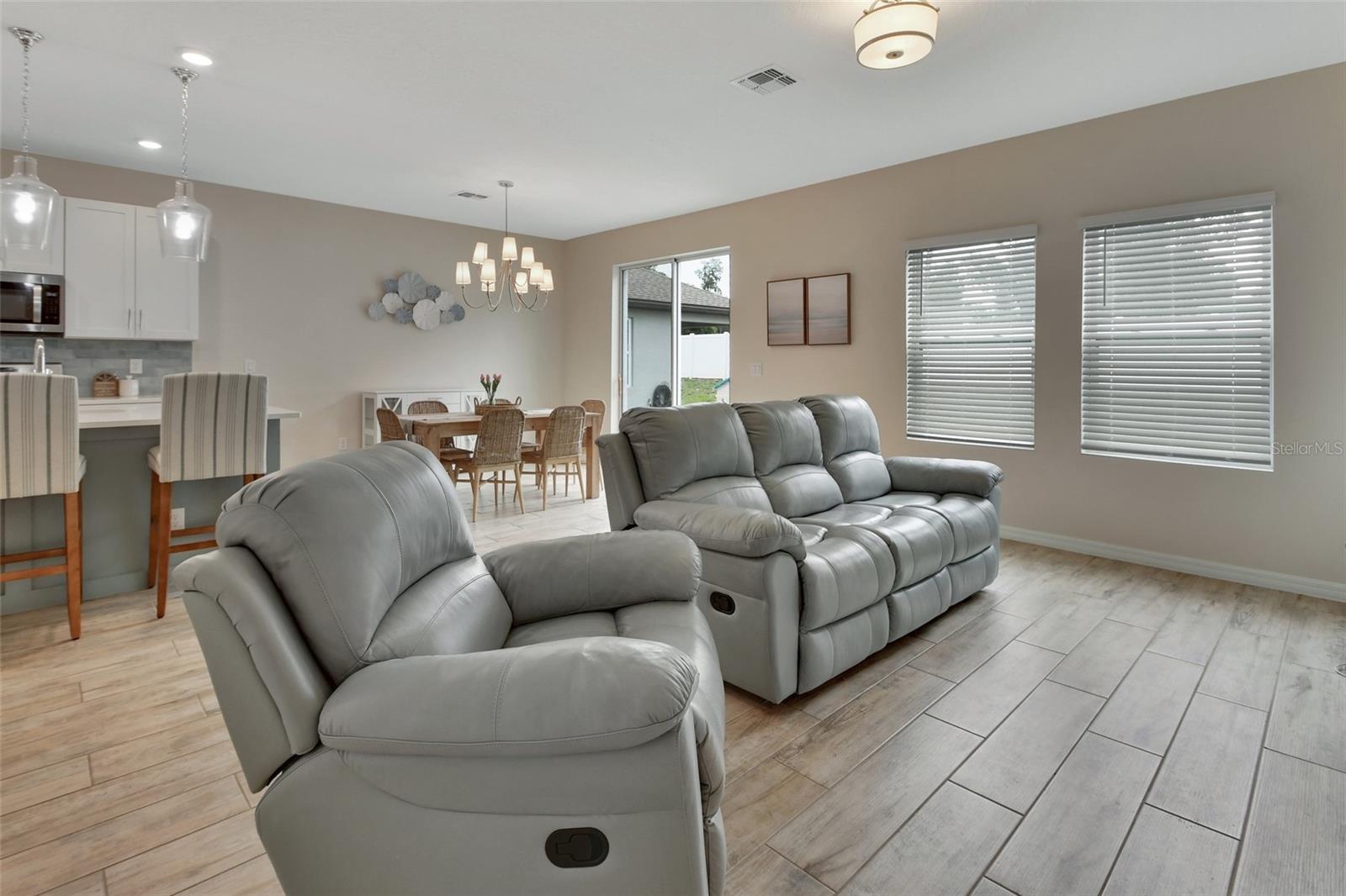 Image 4 of 29 For 2055 Buckhanon Trail