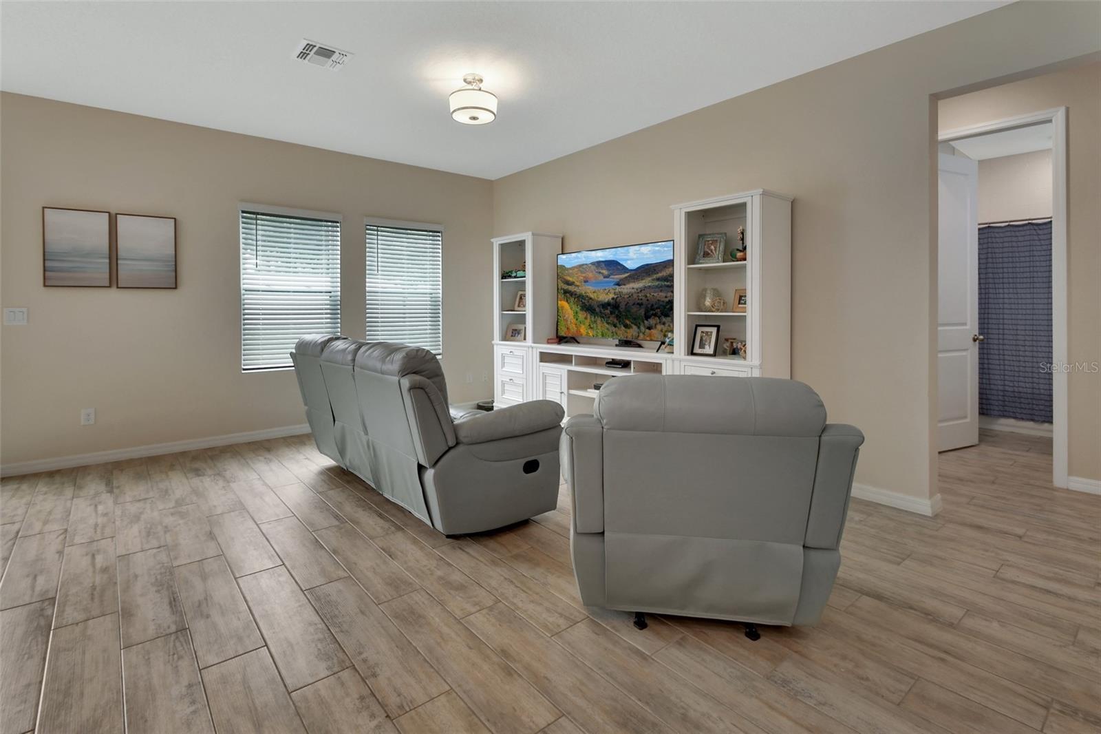 Image 6 of 29 For 2055 Buckhanon Trail