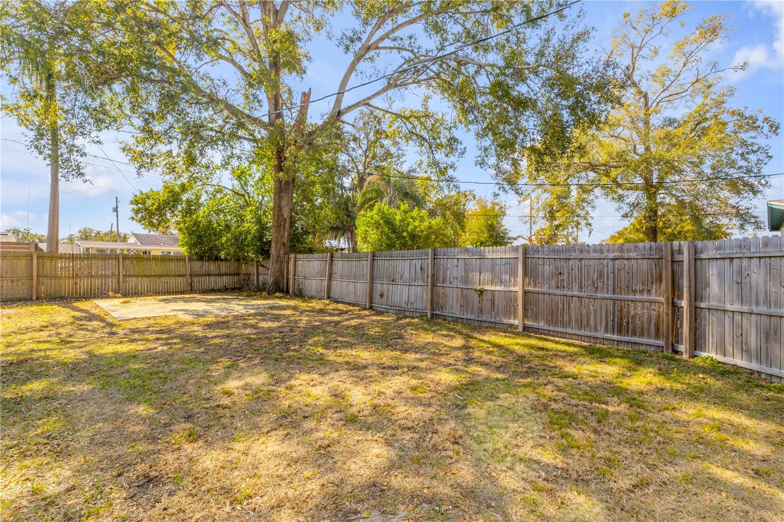 Image 39 of 39 For 758 Canovia Avenue