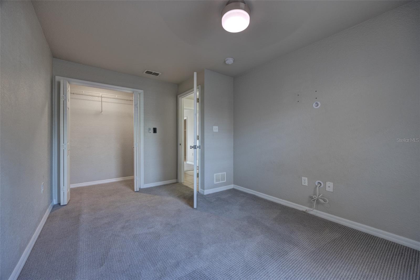 Image 23 of 37 For 569 Sidney Drive