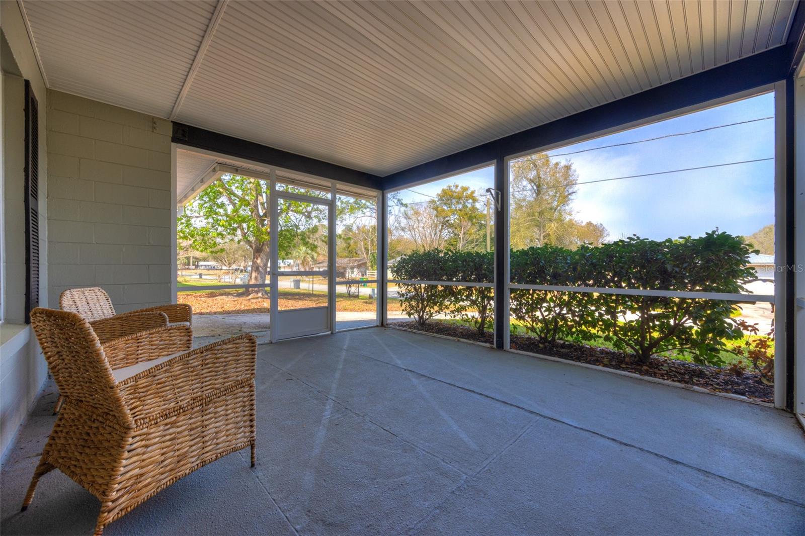 Image 3 of 37 For 569 Sidney Drive