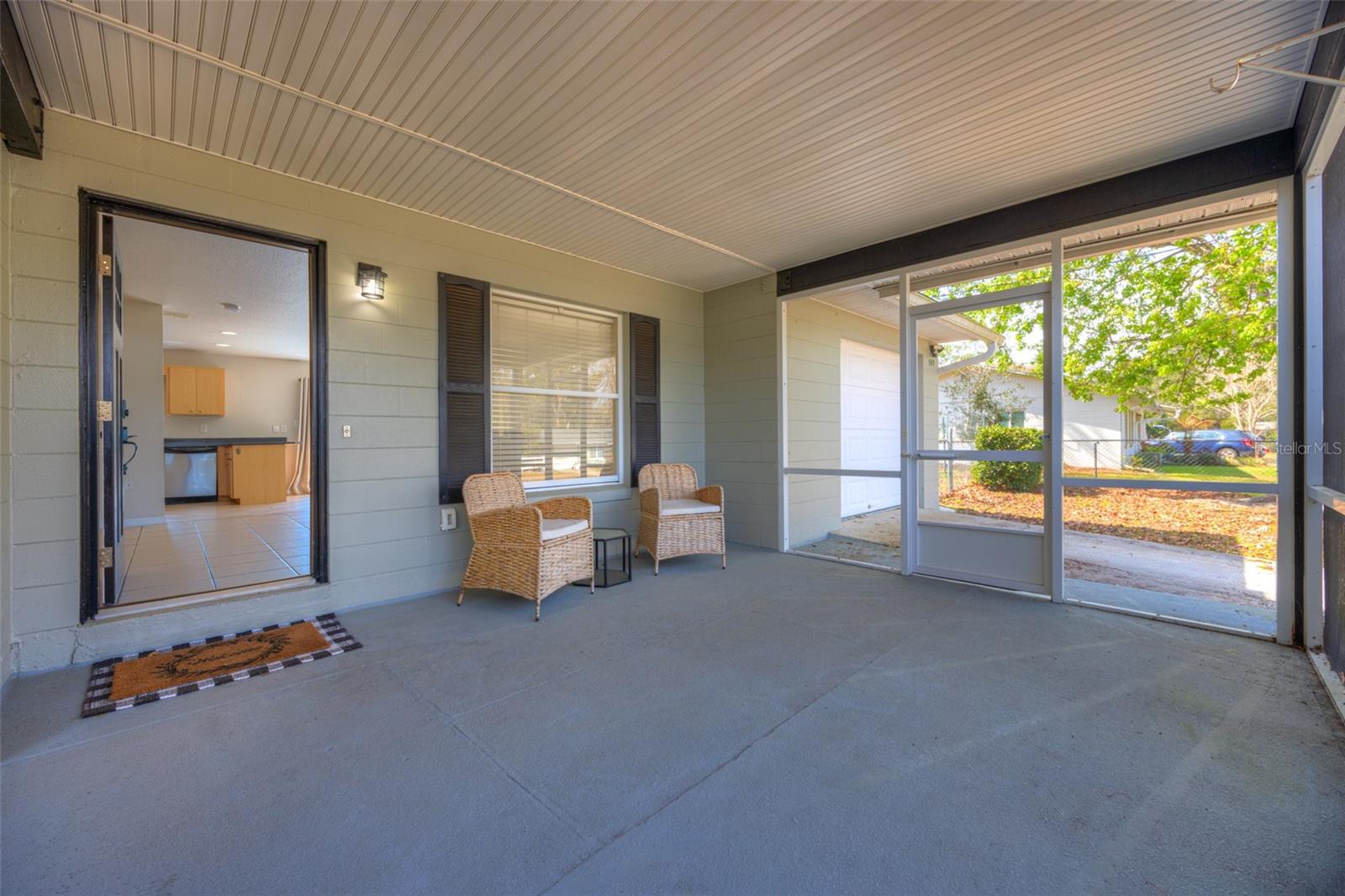 Image 5 of 37 For 569 Sidney Drive