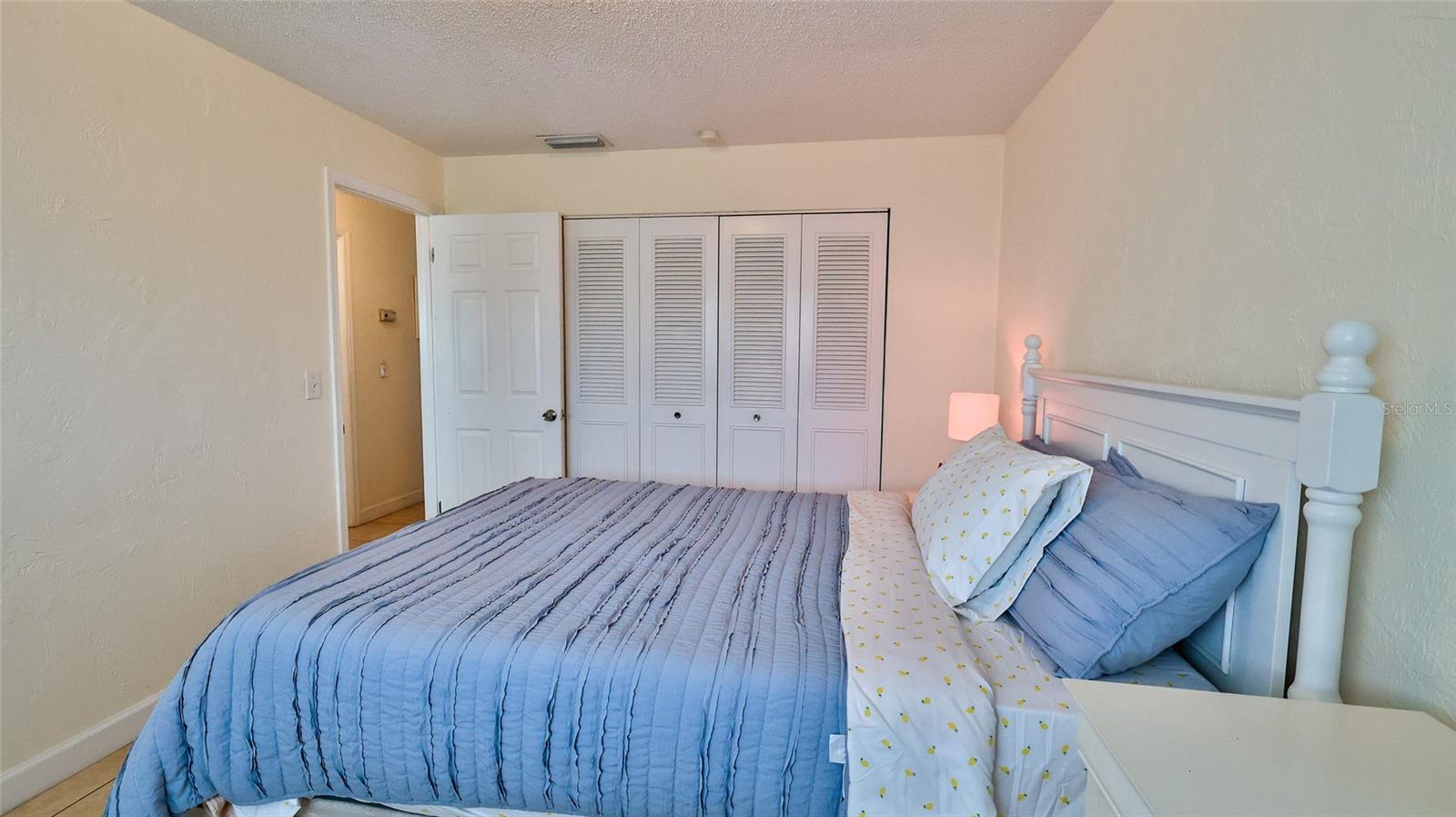 Image 14 of 30 For 411 Halifax Avenue 300