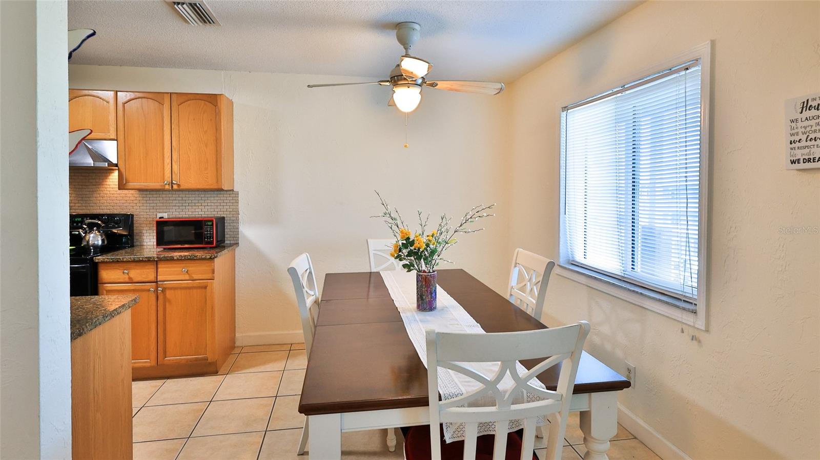 Image 3 of 30 For 411 Halifax Avenue 300