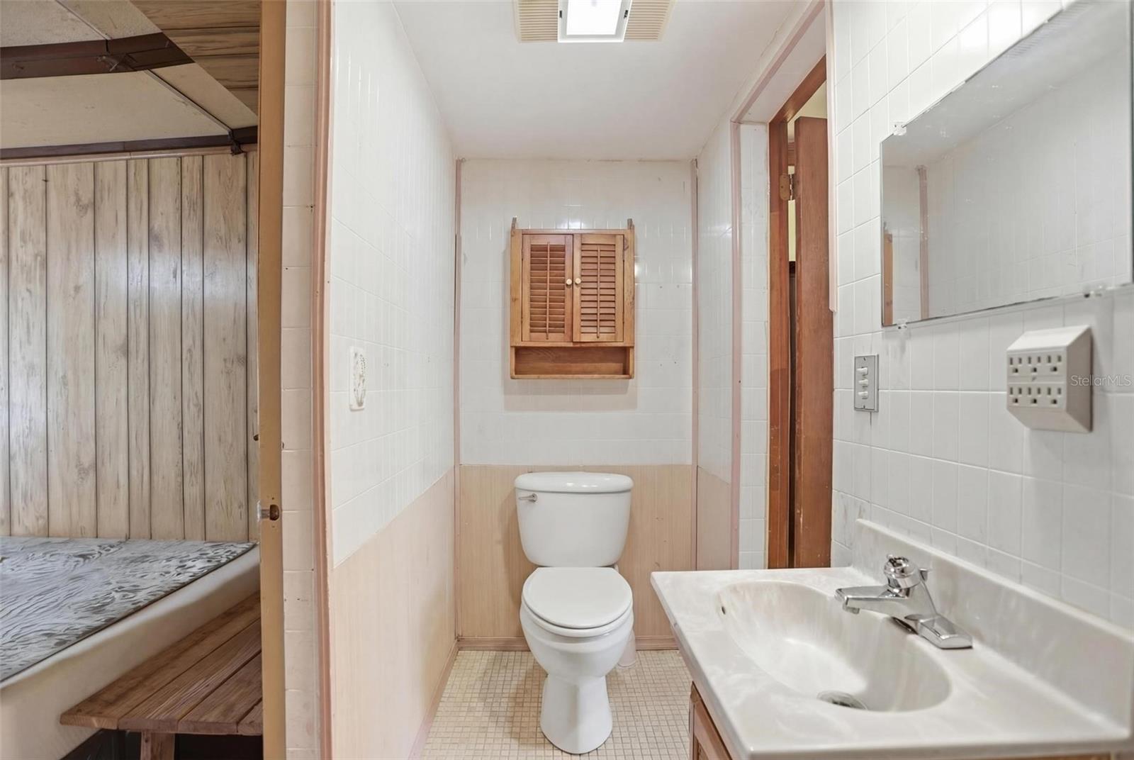 Image 11 of 17 For 2349 Greenwood Street