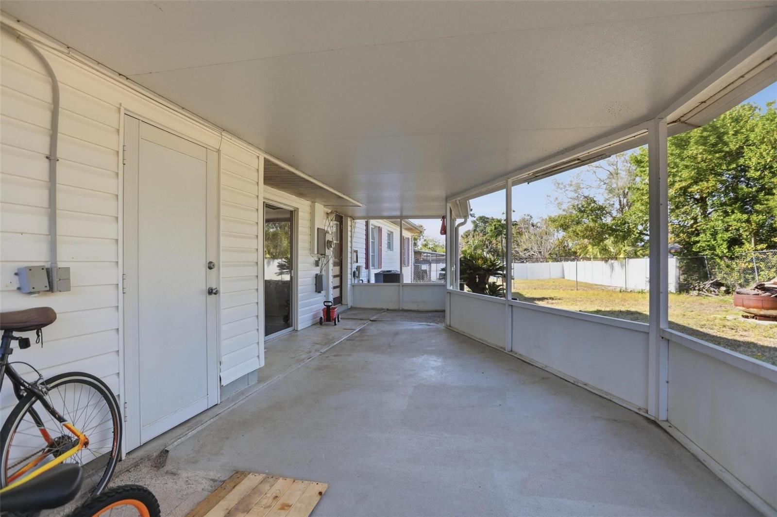 Image 15 of 17 For 2349 Greenwood Street