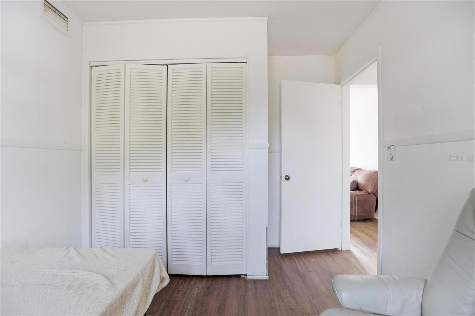 Image 7 of 17 For 2349 Greenwood Street