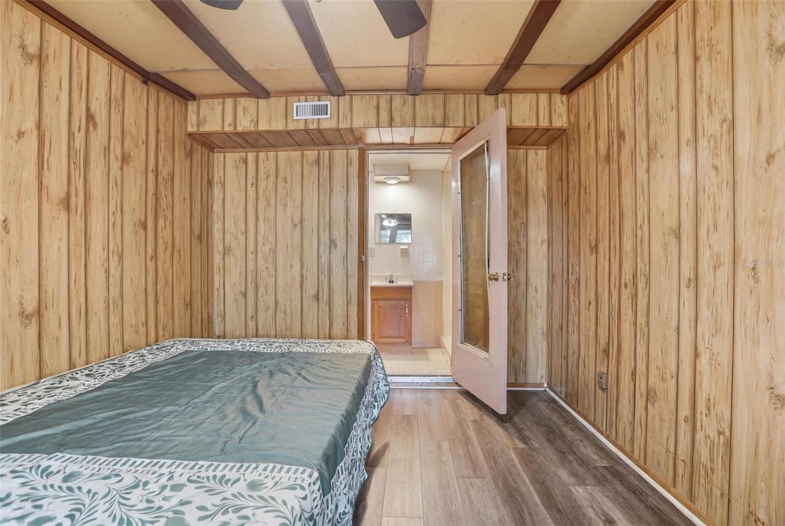 Image 9 of 17 For 2349 Greenwood Street