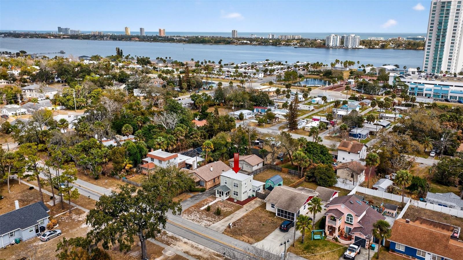 Image 2 of 40 For 235 Daytona Avenue