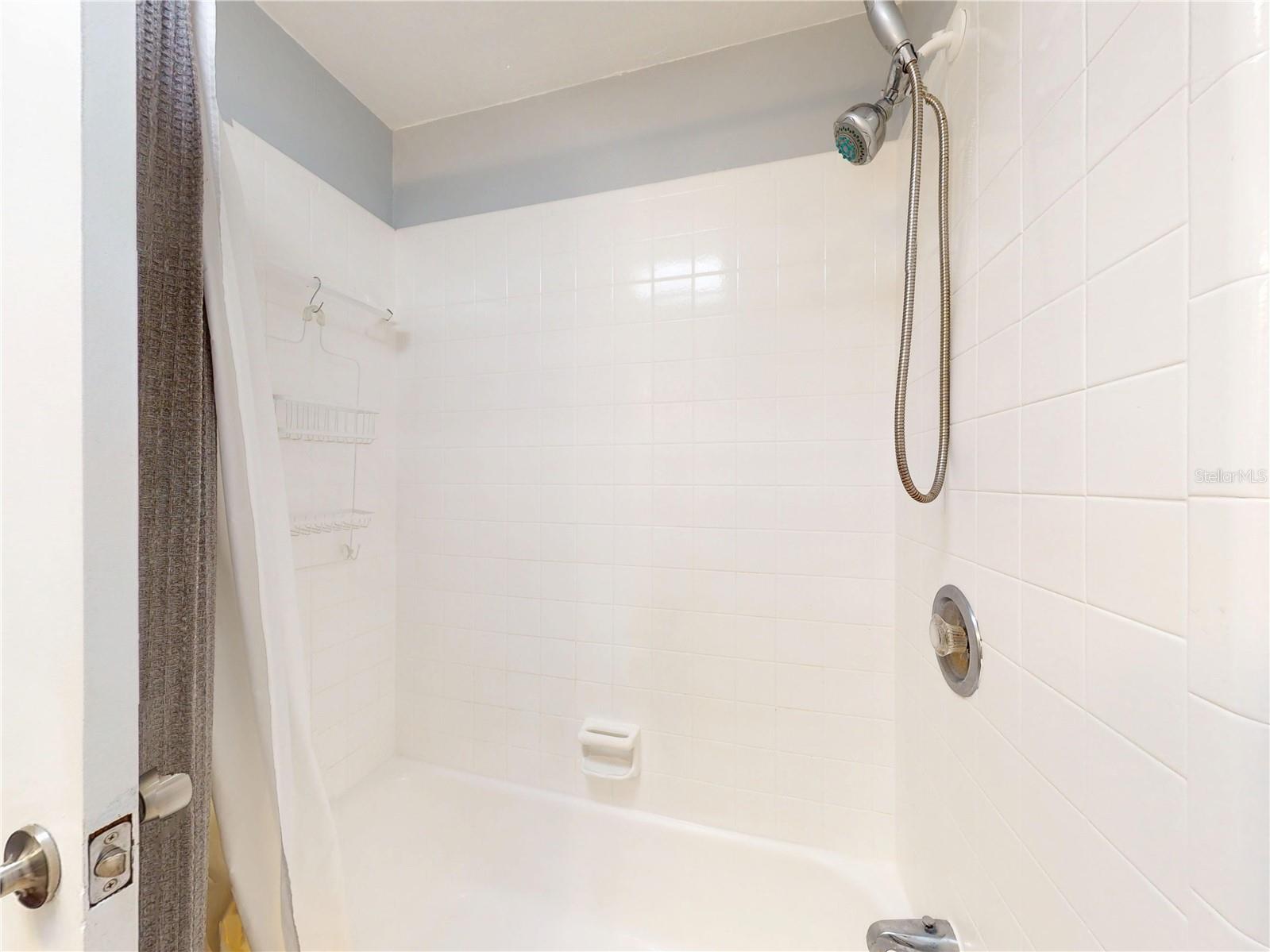 Image 19 of 49 For 303 Hermits Trail