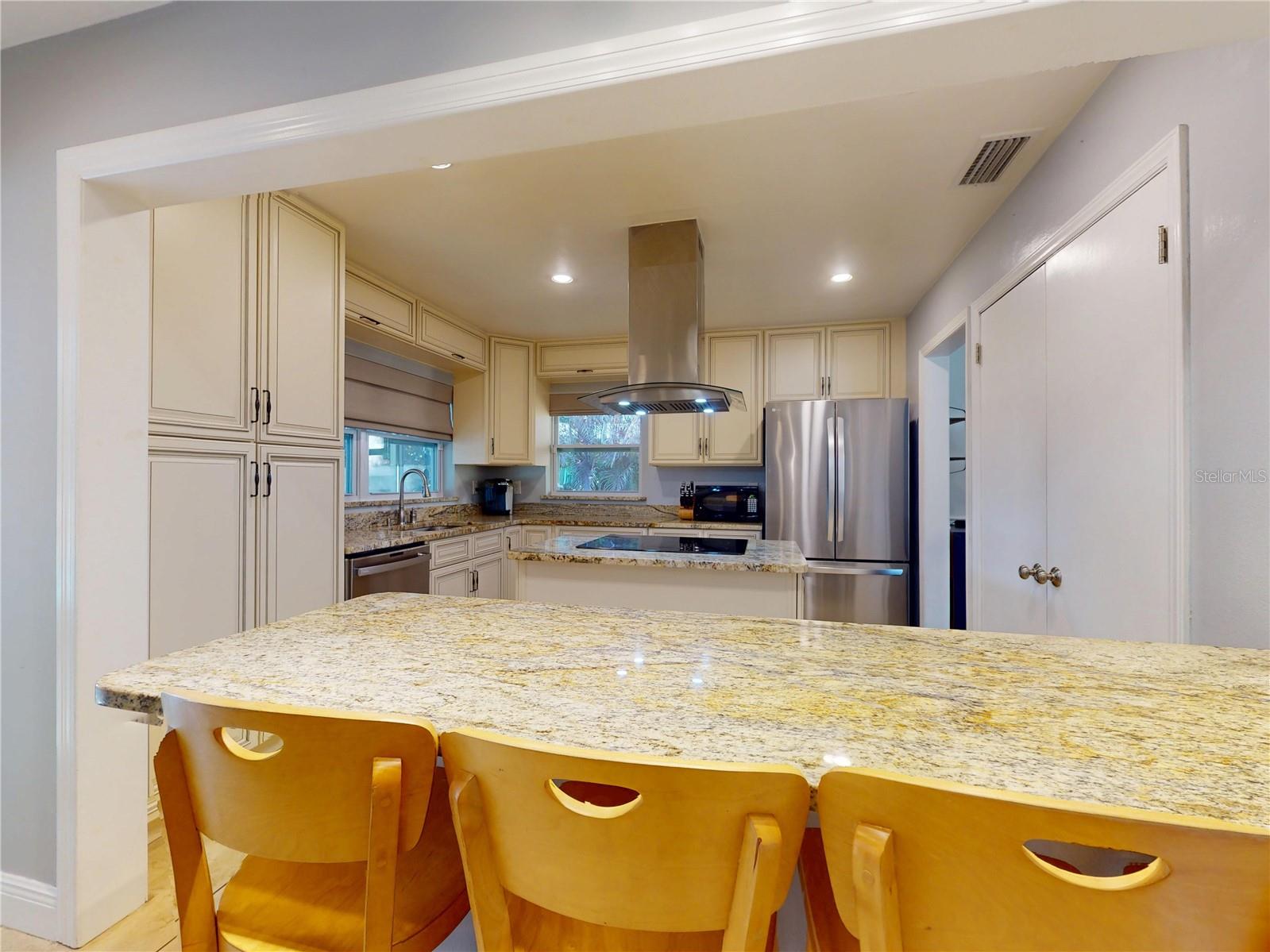 Image 23 of 49 For 303 Hermits Trail