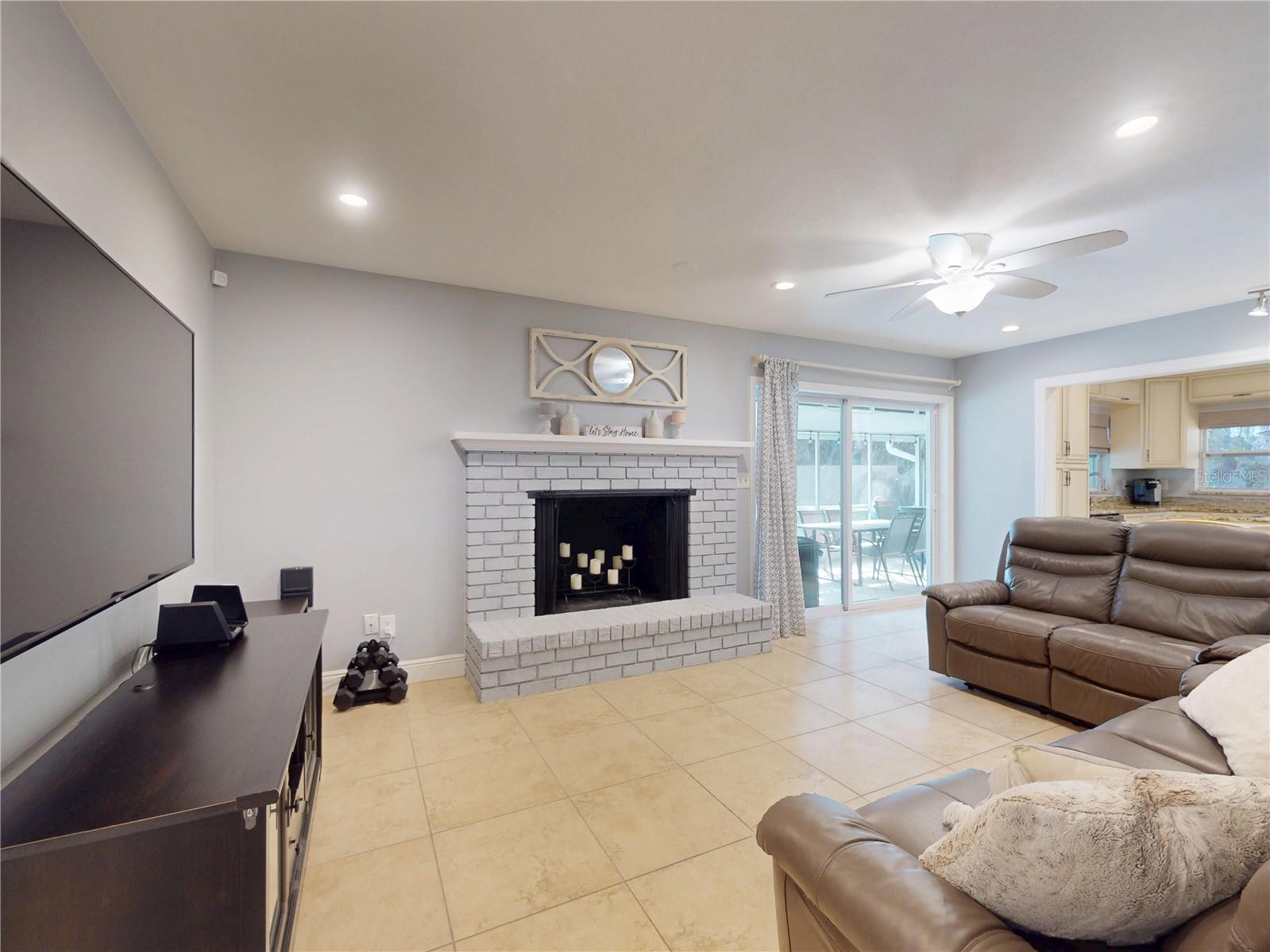 Image 25 of 49 For 303 Hermits Trail