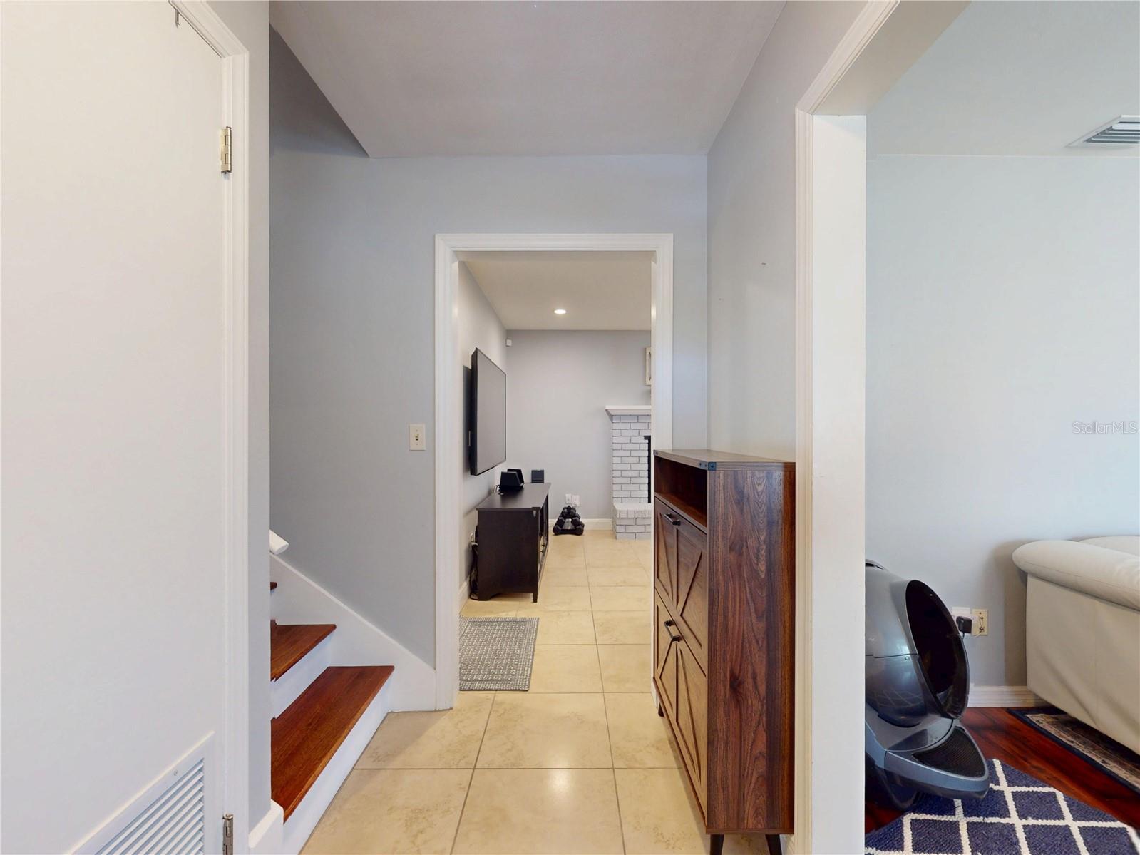 Image 31 of 49 For 303 Hermits Trail