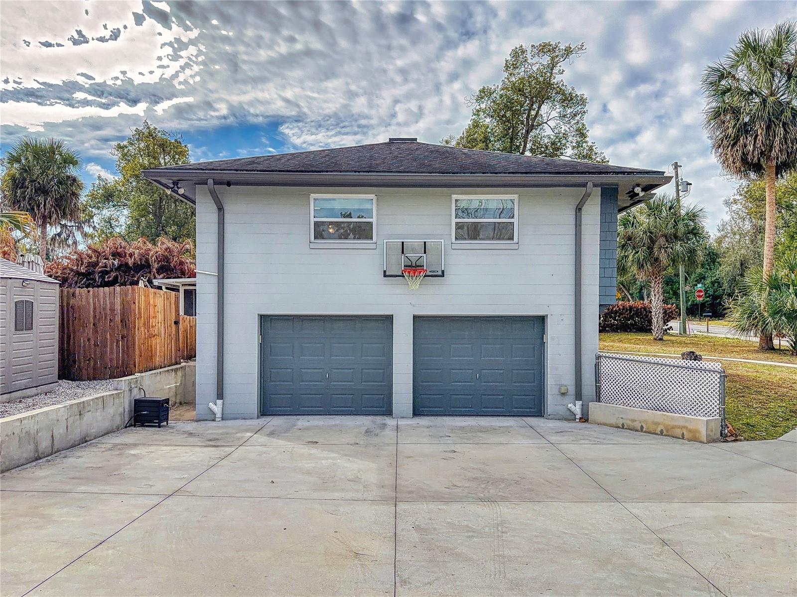 Image 34 of 49 For 303 Hermits Trail