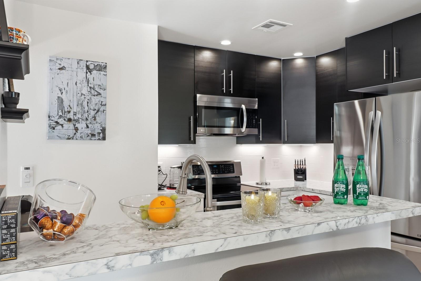 Image 6 of 31 For 120 Hibiscus Woods Court 3b