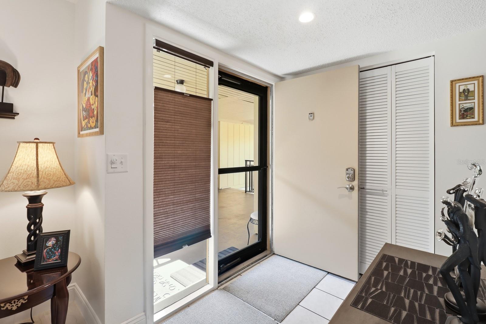 Image 8 of 31 For 120 Hibiscus Woods Court 3b