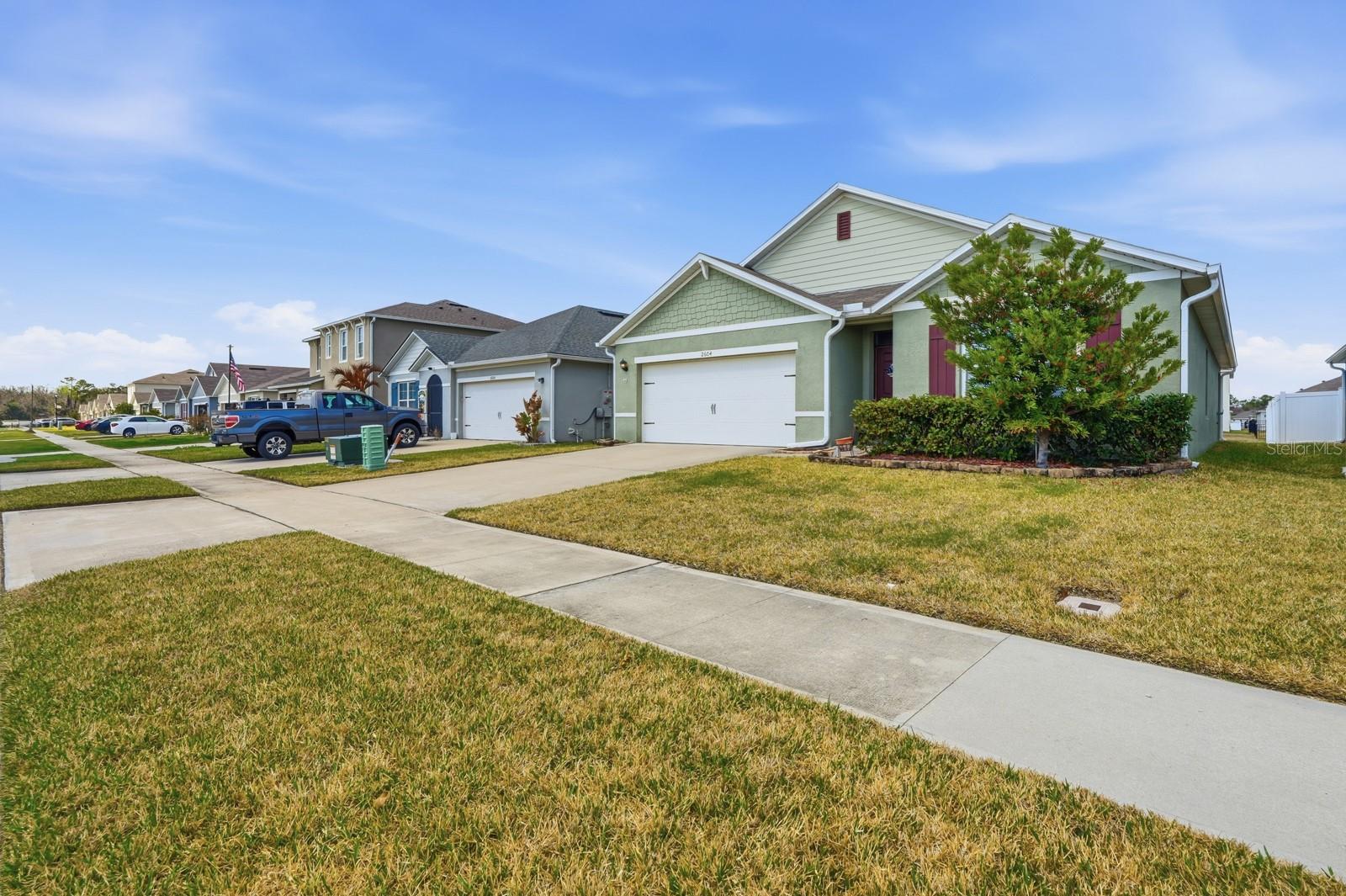 Image 37 of 54 For 2604 Fieldbrooke Way