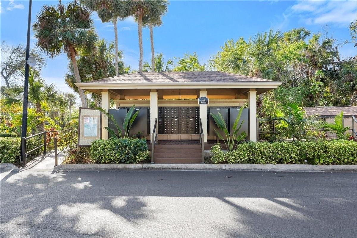 Image 32 of 70 For 1401 Palmetto Avenue 806