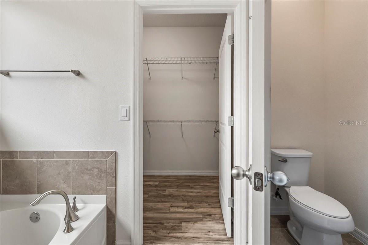 Image 24 of 62 For 205 Birkdale Drive