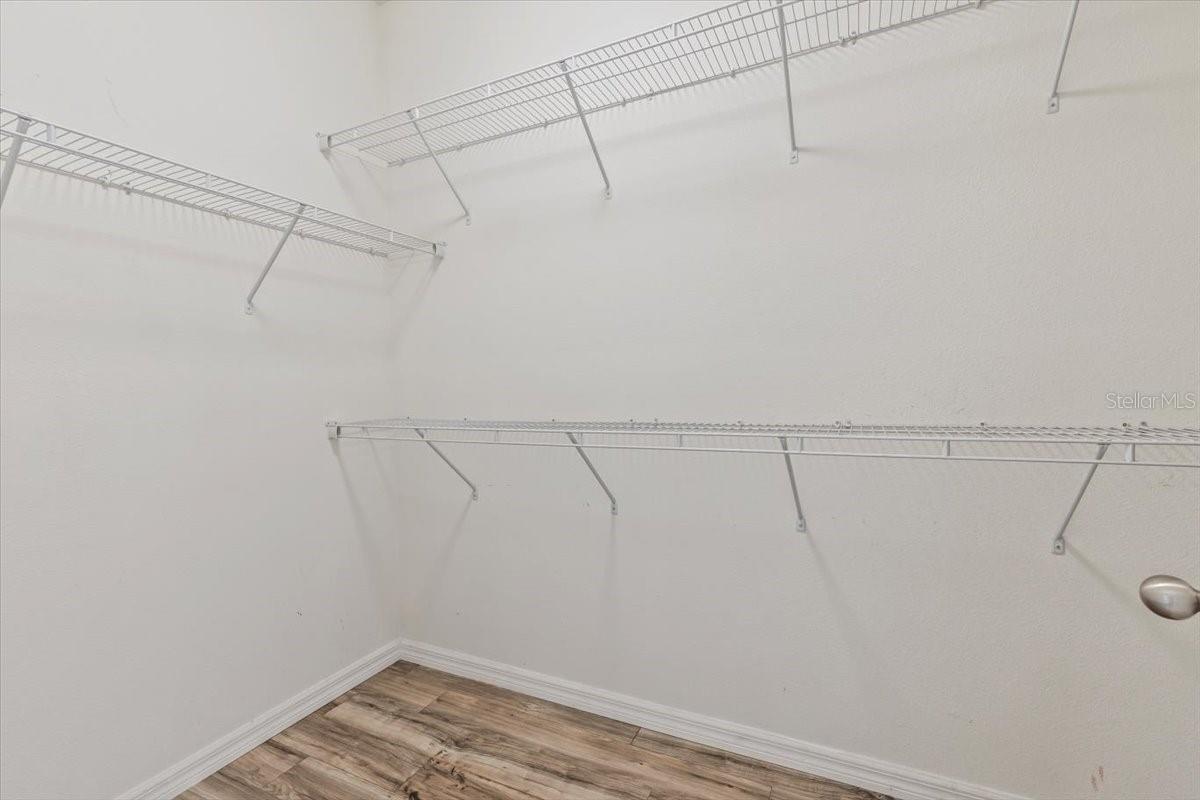 Image 25 of 62 For 205 Birkdale Drive