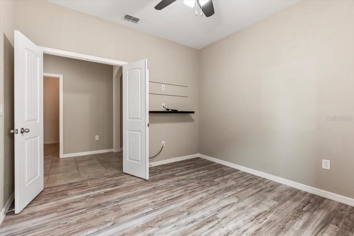 Image 37 of 62 For 205 Birkdale Drive