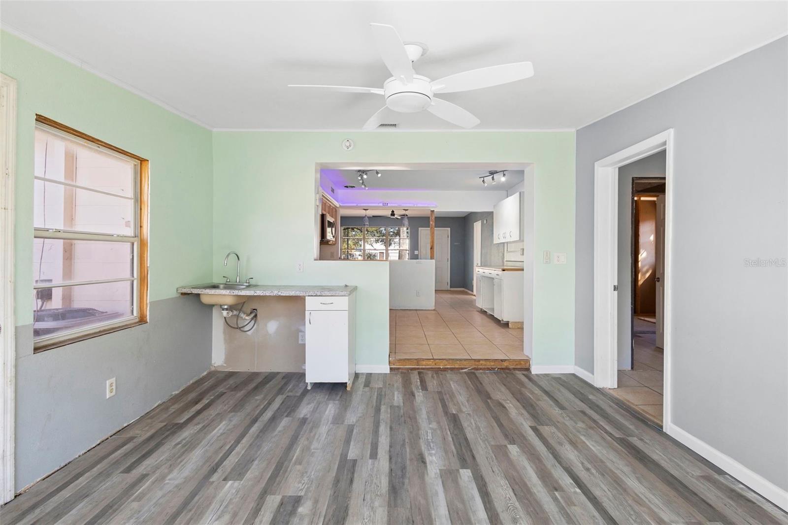 Image 19 of 37 For 1536 Espanola Avenue