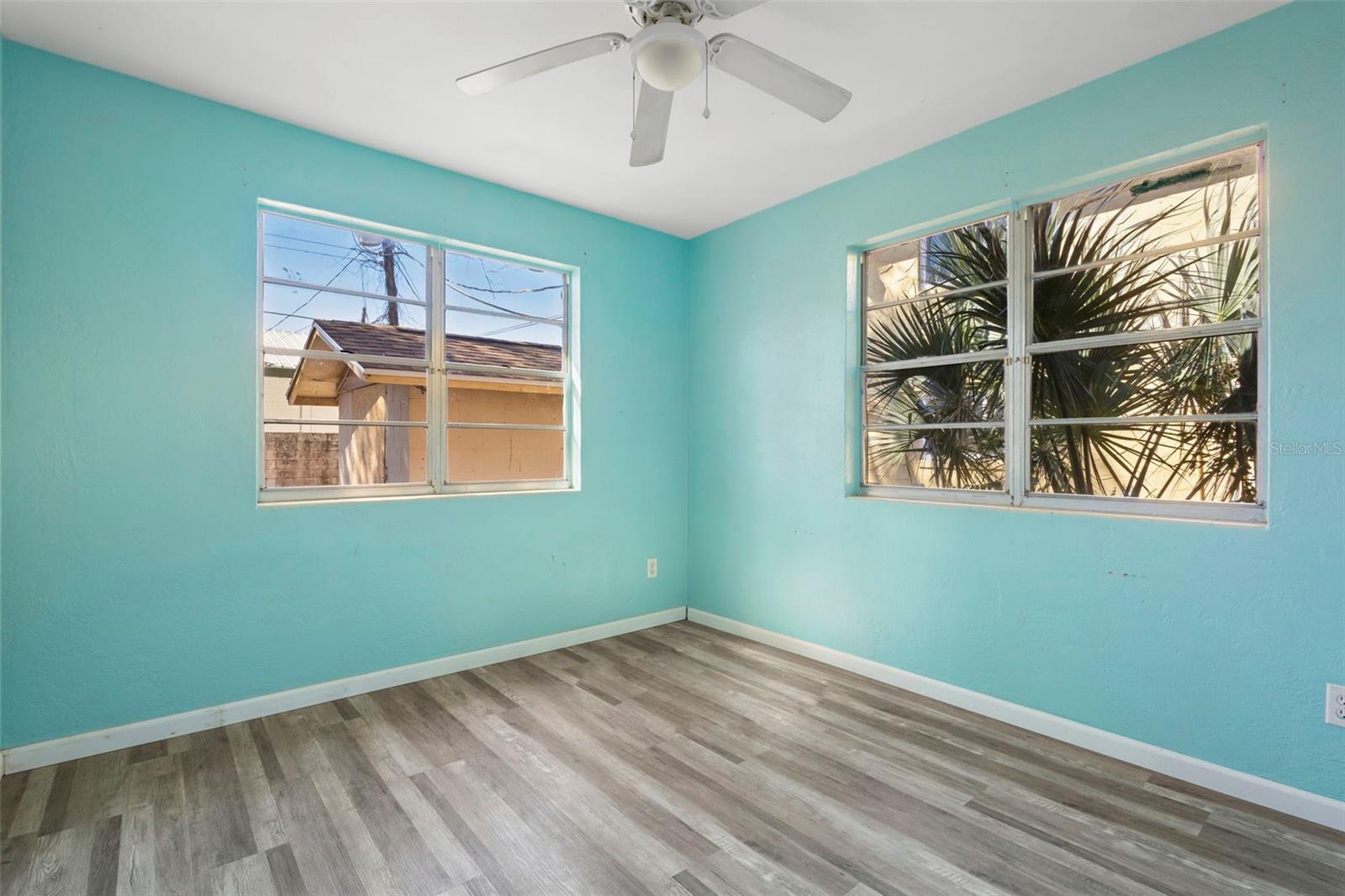 Image 31 of 37 For 1536 Espanola Avenue