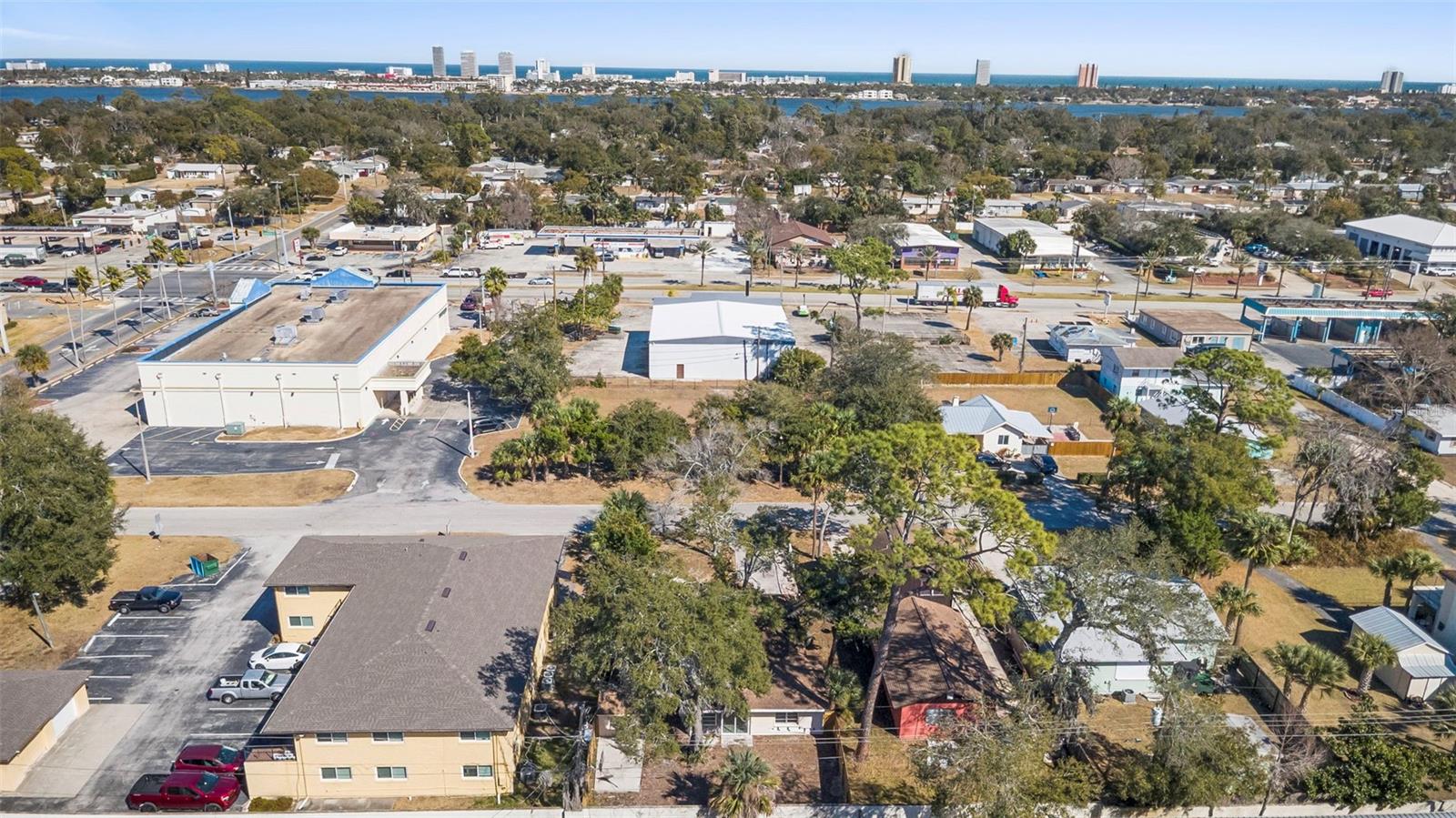 Image 6 of 37 For 1536 Espanola Avenue