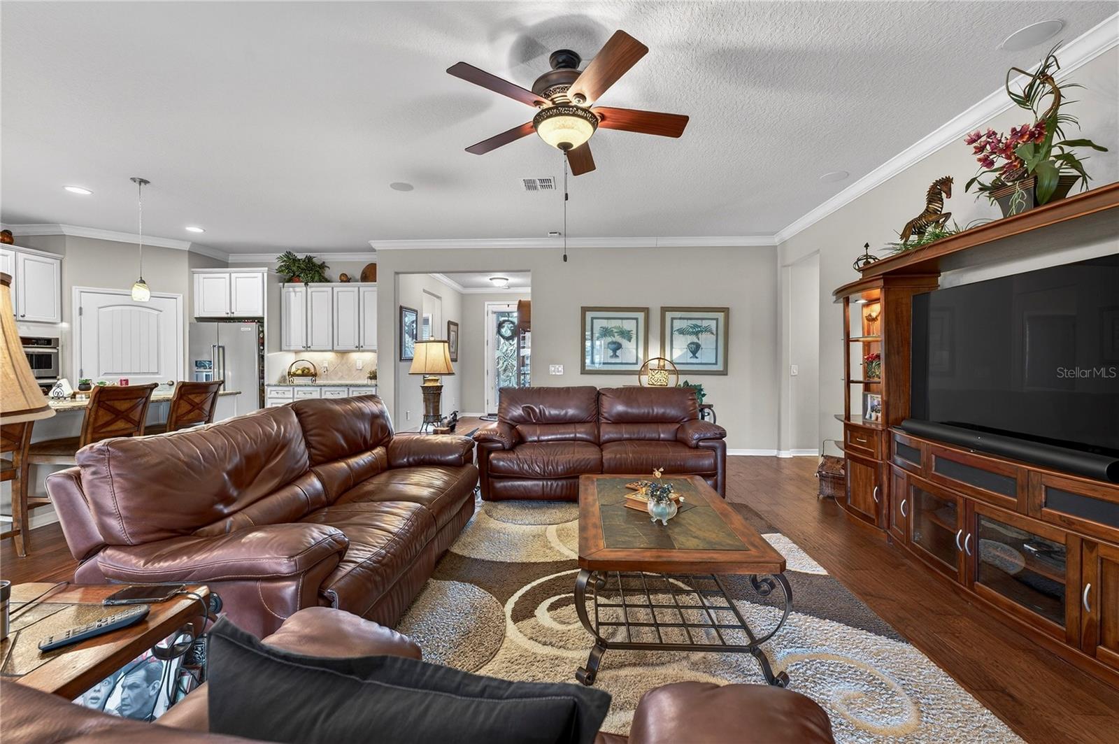 Image 20 of 52 For 9527 70th Loop