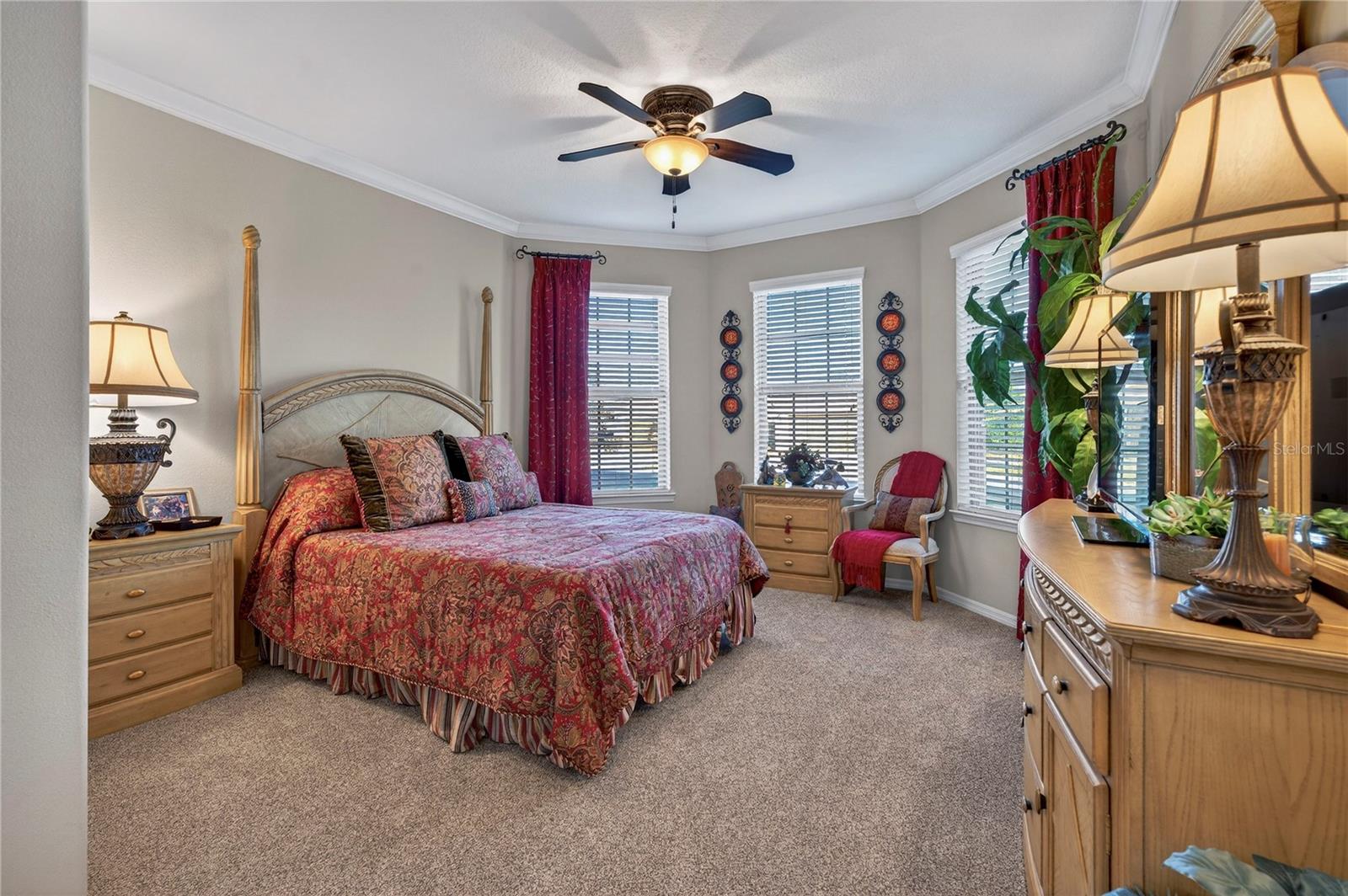 Image 30 of 52 For 9527 70th Loop