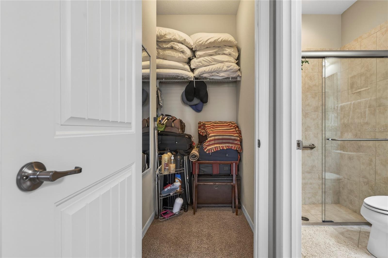 Image 34 of 52 For 9527 70th Loop