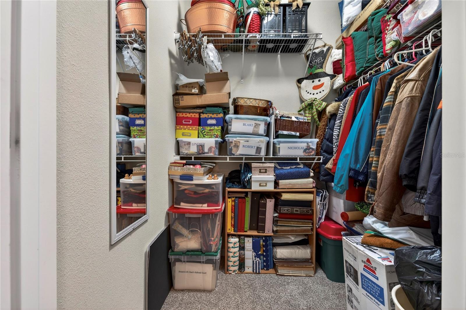 Image 37 of 52 For 9527 70th Loop