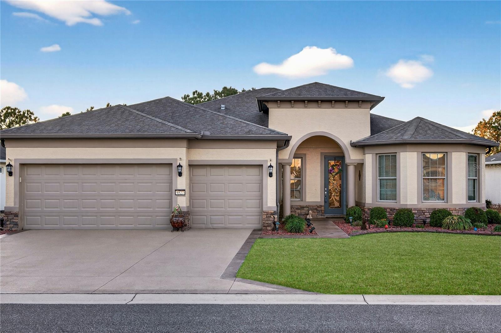 Image 44 of 52 For 9527 70th Loop