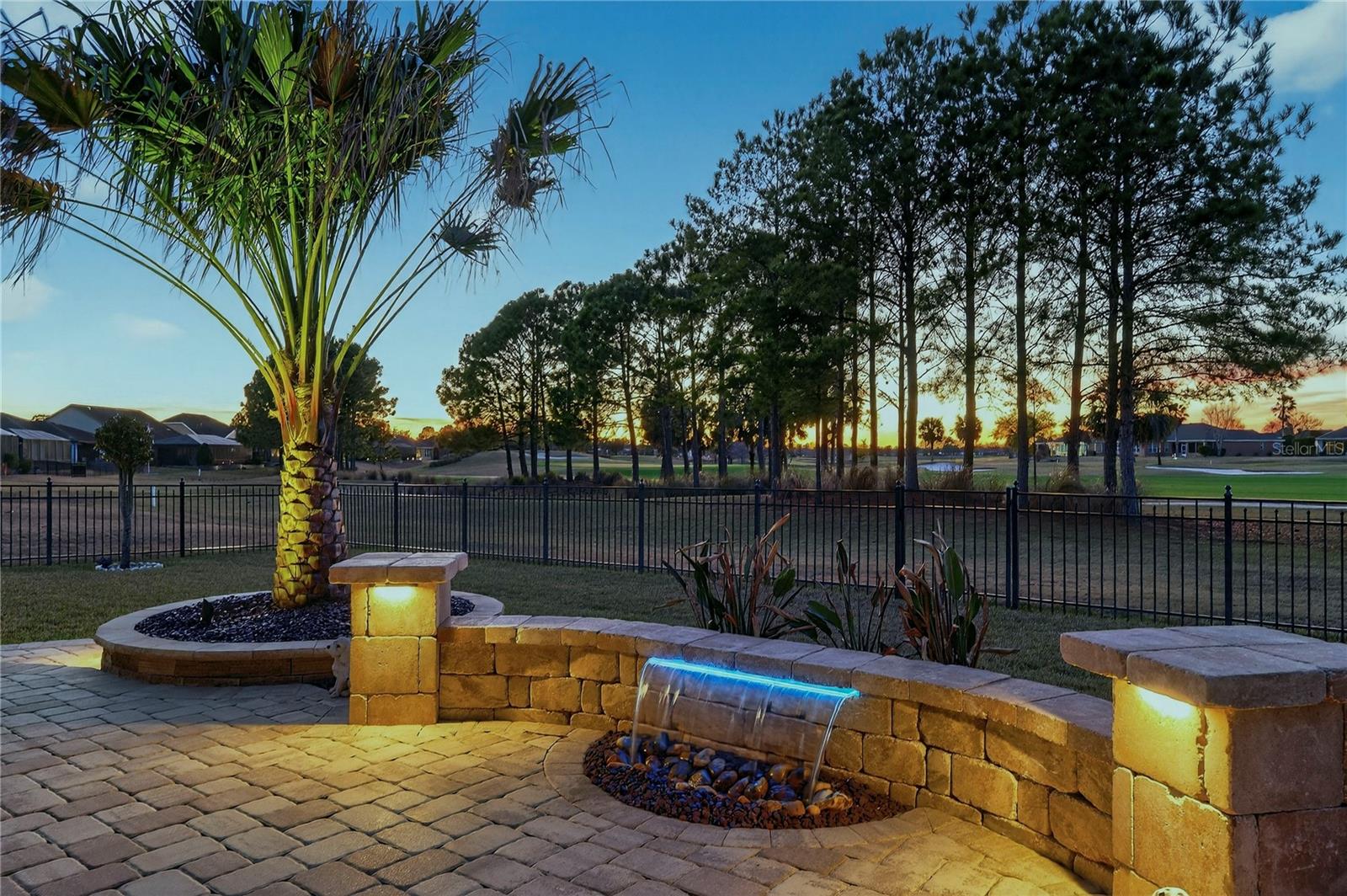 Image 47 of 52 For 9527 70th Loop