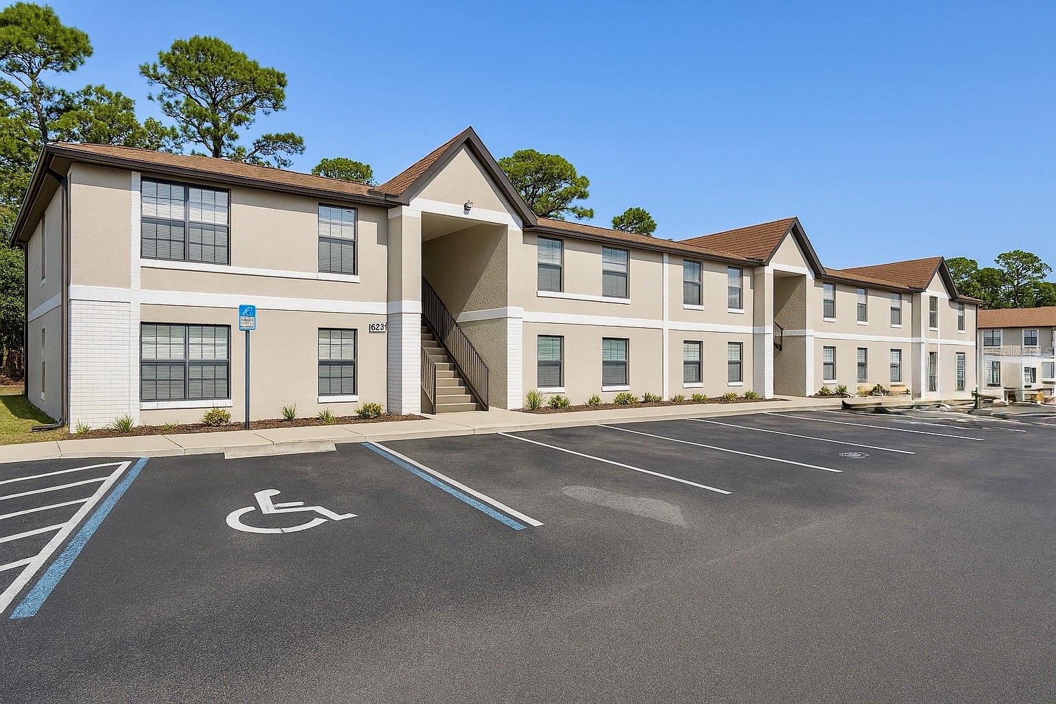 Details for 426 Banana Cay Drive B, SOUTH DAYTONA, FL 32119