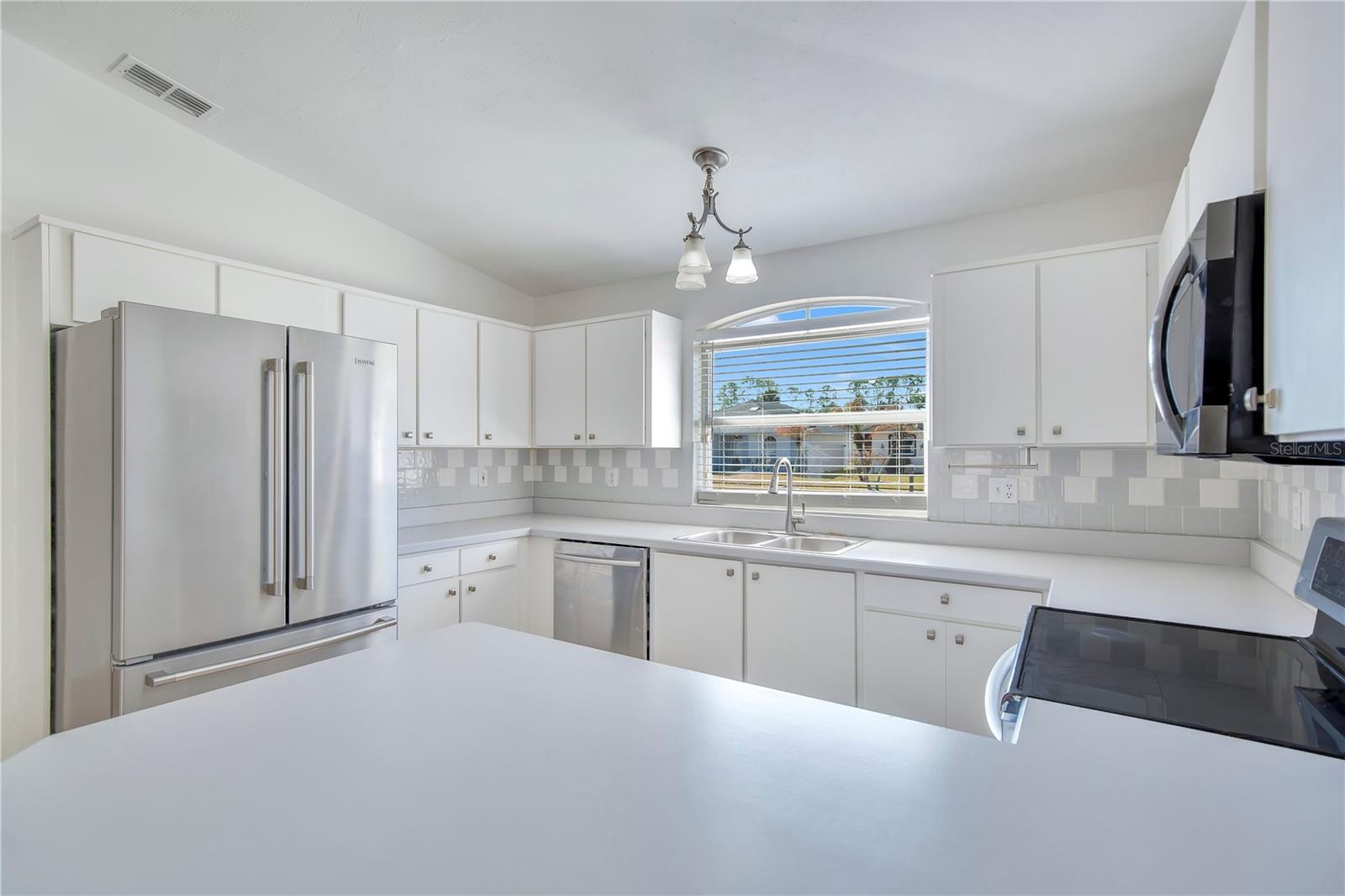 Image 7 of 25 For 1467 Bay Grove Drive