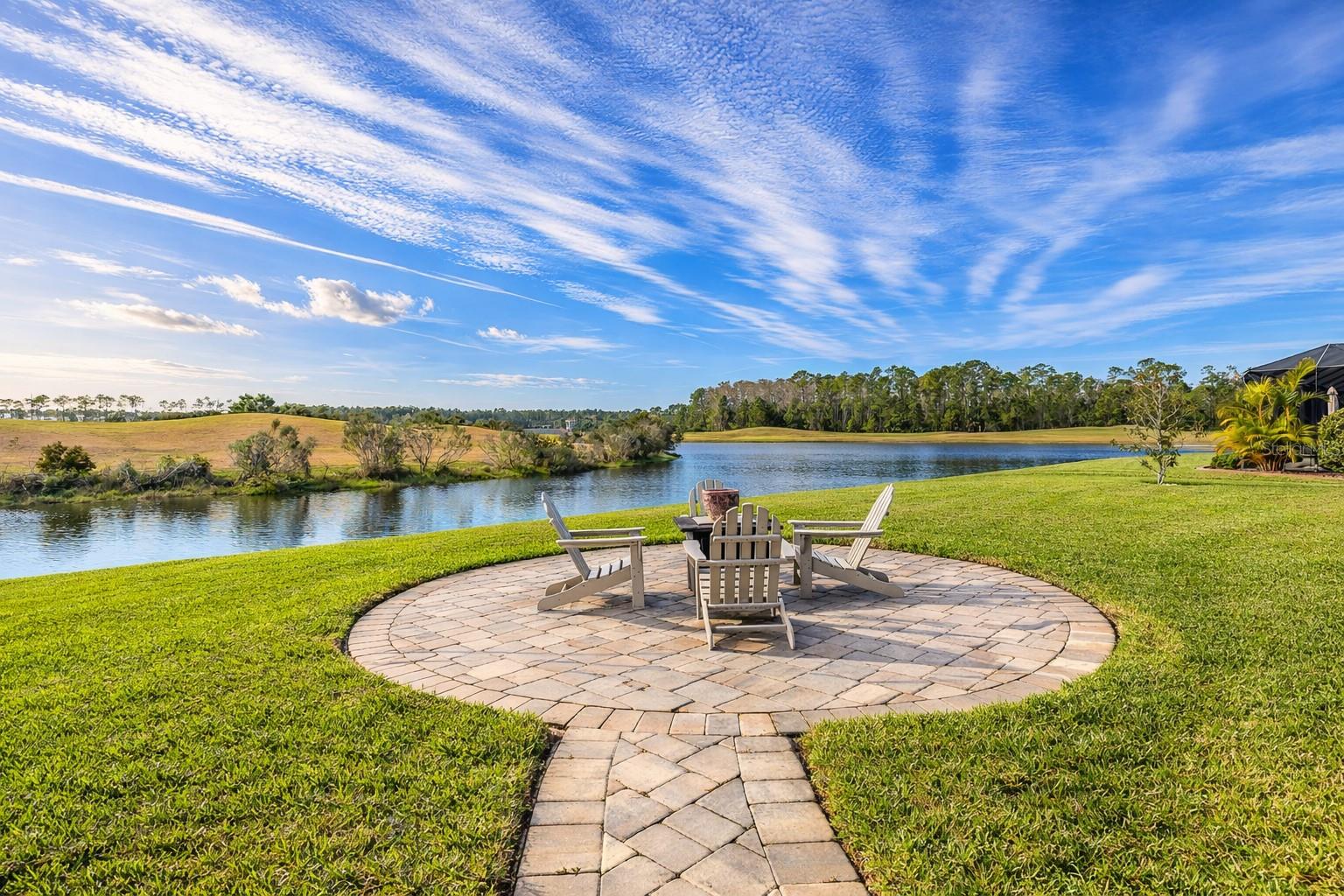 Image 12 of 25 For 112 Portofino Blvd