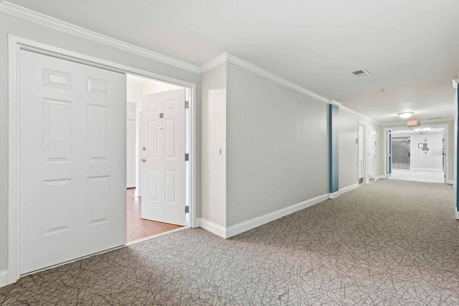 Image 11 of 57 For 2801 Ridgewood Avenue 1504