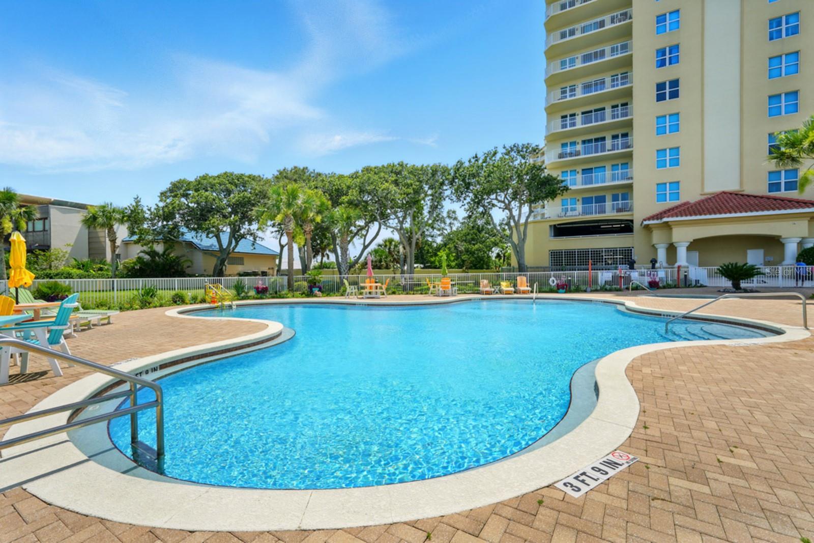 Image 40 of 57 For 2801 Ridgewood Avenue 1504