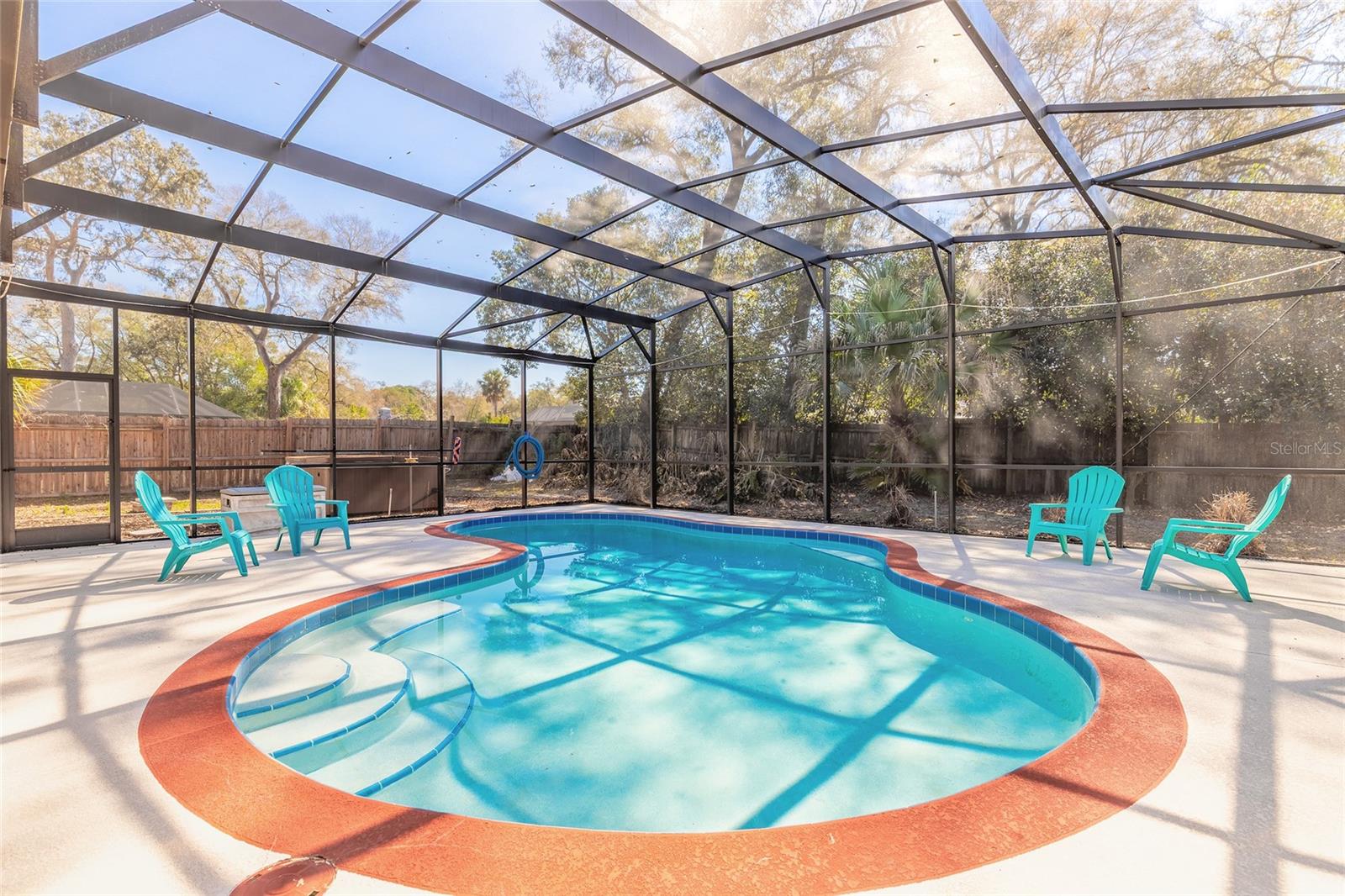 Image 21 of 44 For 452 Holly Drive