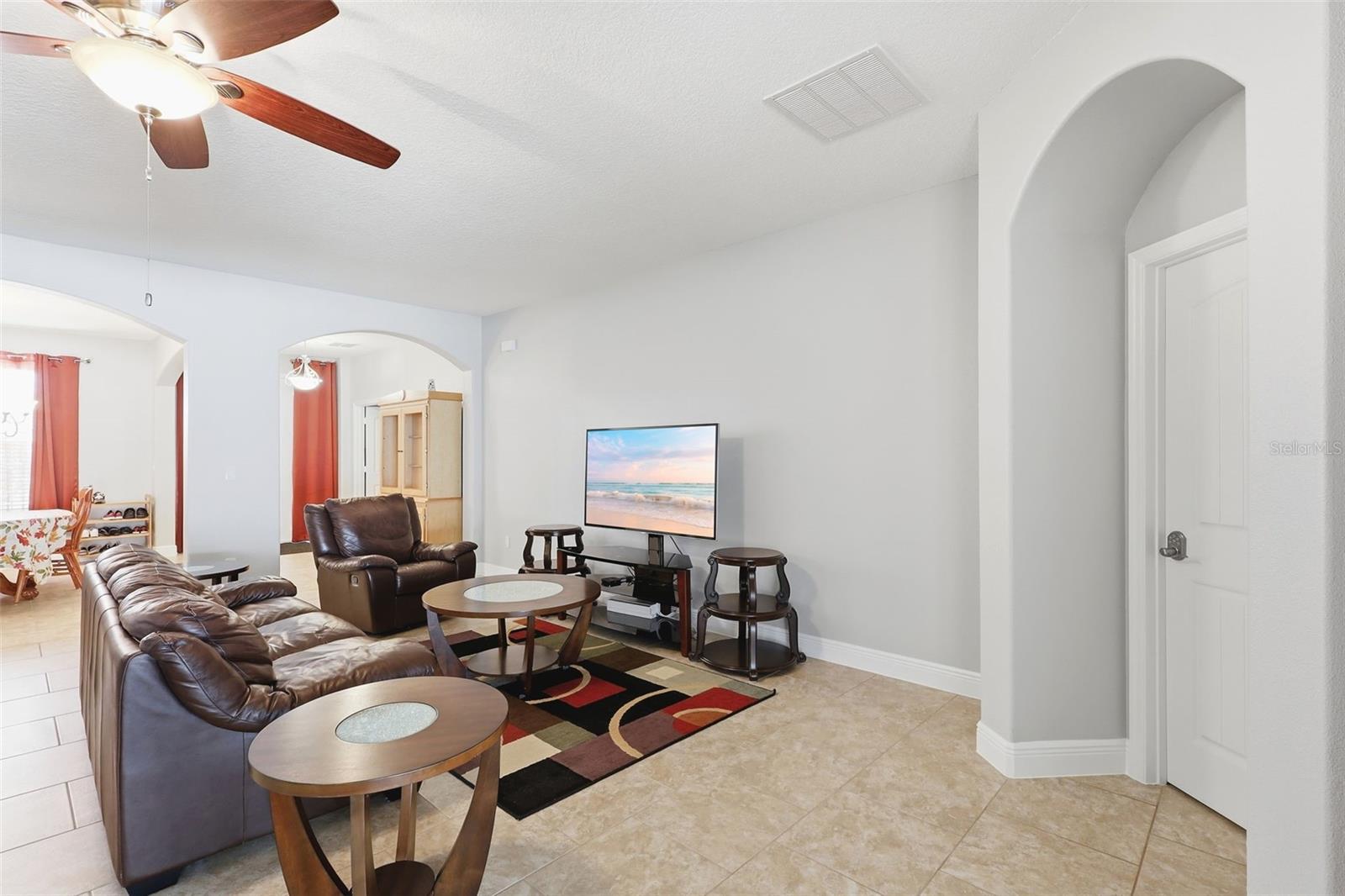 Image 11 of 54 For 1457 Daystar Lane