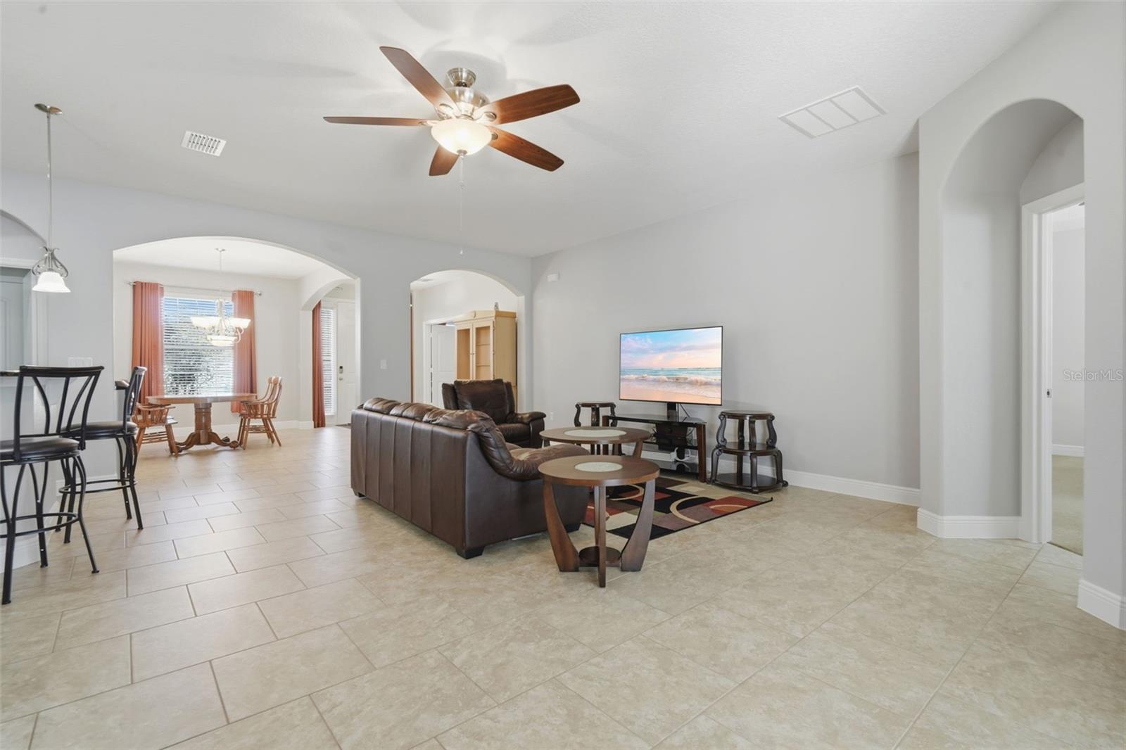 Image 12 of 54 For 1457 Daystar Lane