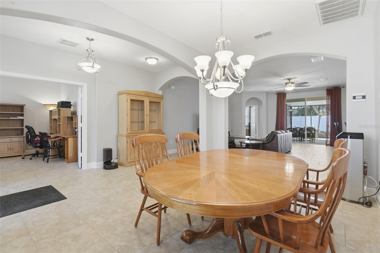 Image 14 of 54 For 1457 Daystar Lane