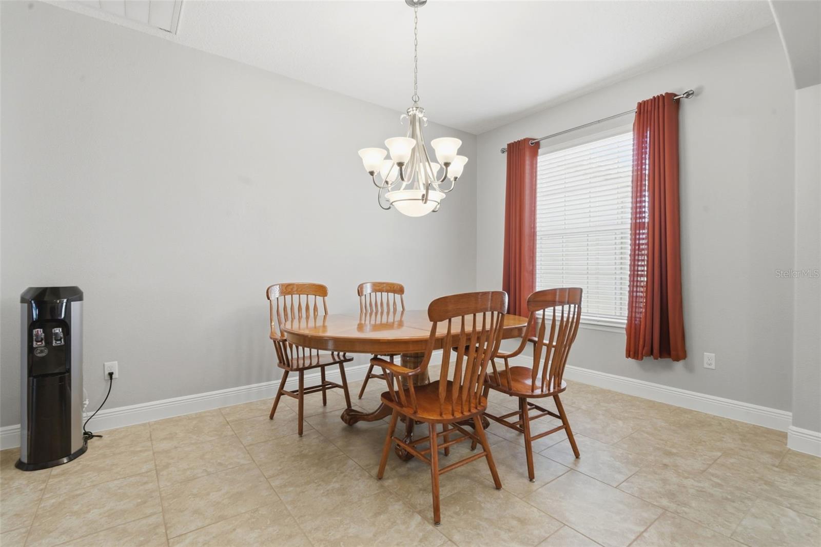 Image 16 of 54 For 1457 Daystar Lane