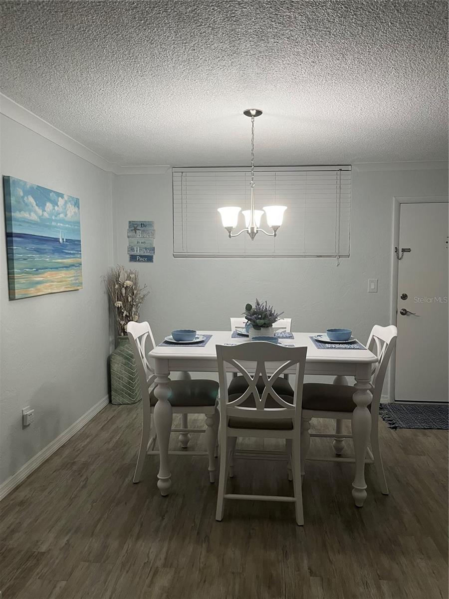 Image 5 of 10 For 2727 Atlantic Avenue 414