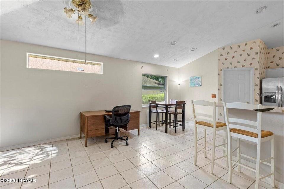 Image 12 of 35 For 29 Sherrington Drive