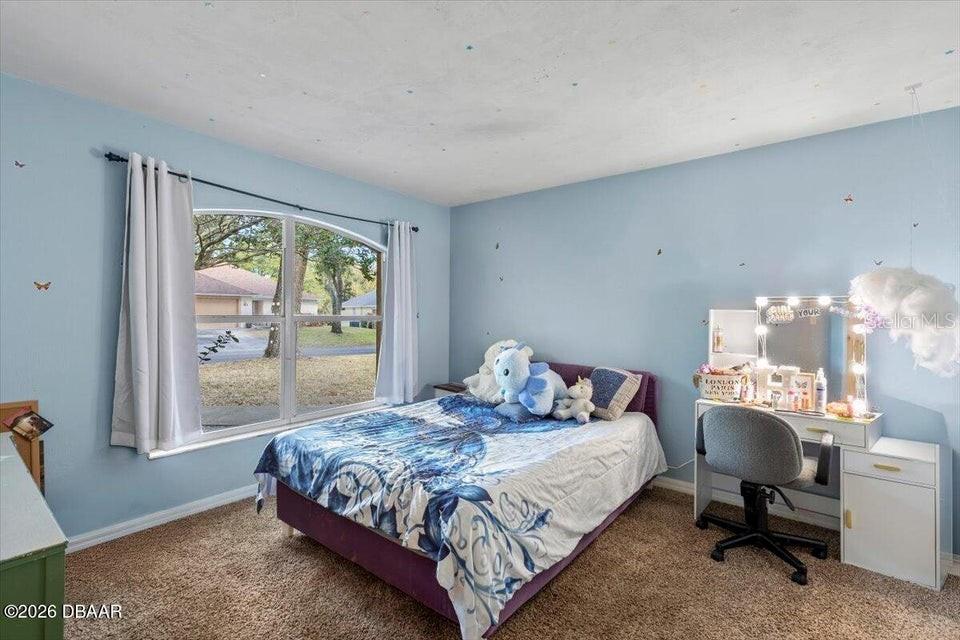 Image 27 of 35 For 29 Sherrington Drive