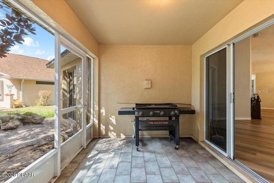 Image 28 of 35 For 29 Sherrington Drive